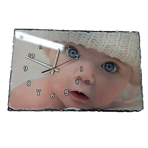 203-Reloj-pizarra-natural-personalizado-1.jpg Reloj personalizado con fotos en pizarra cuadrado